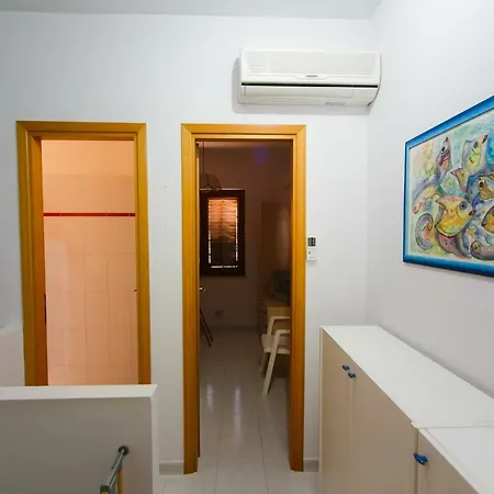 Apartment L'angolo Di Sara